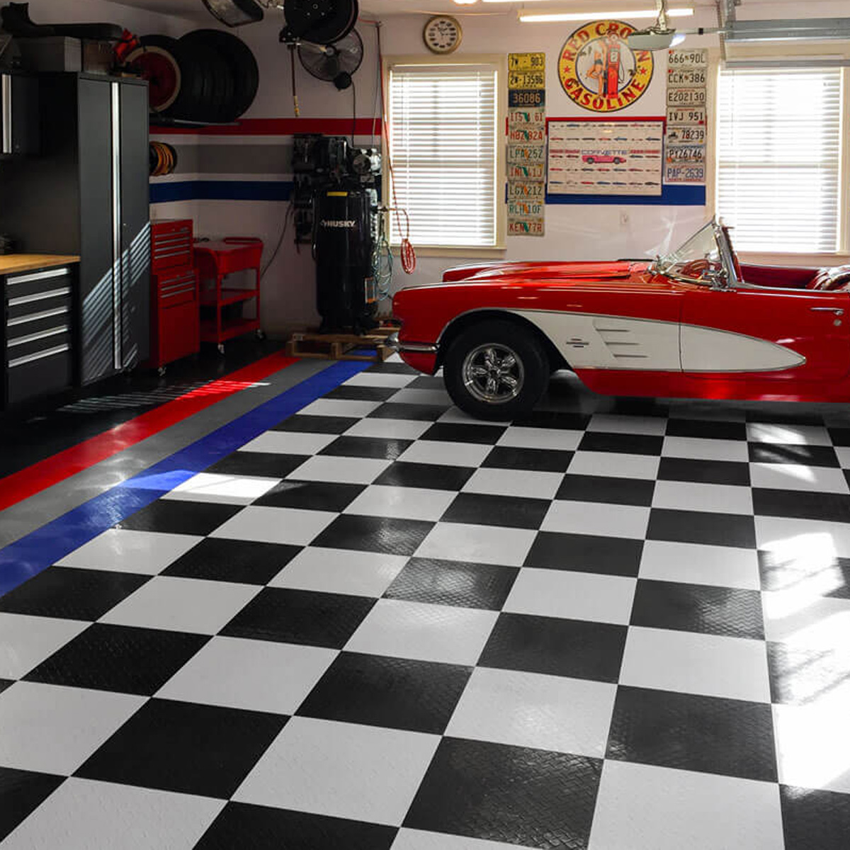 corvette-c1-checkerboard-floor